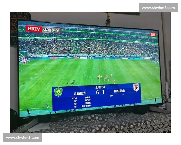 极速观看全球足球赛事，实时比分推送助你不错过每个精彩瞬间